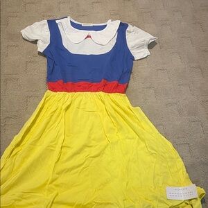 Snow White costume dress